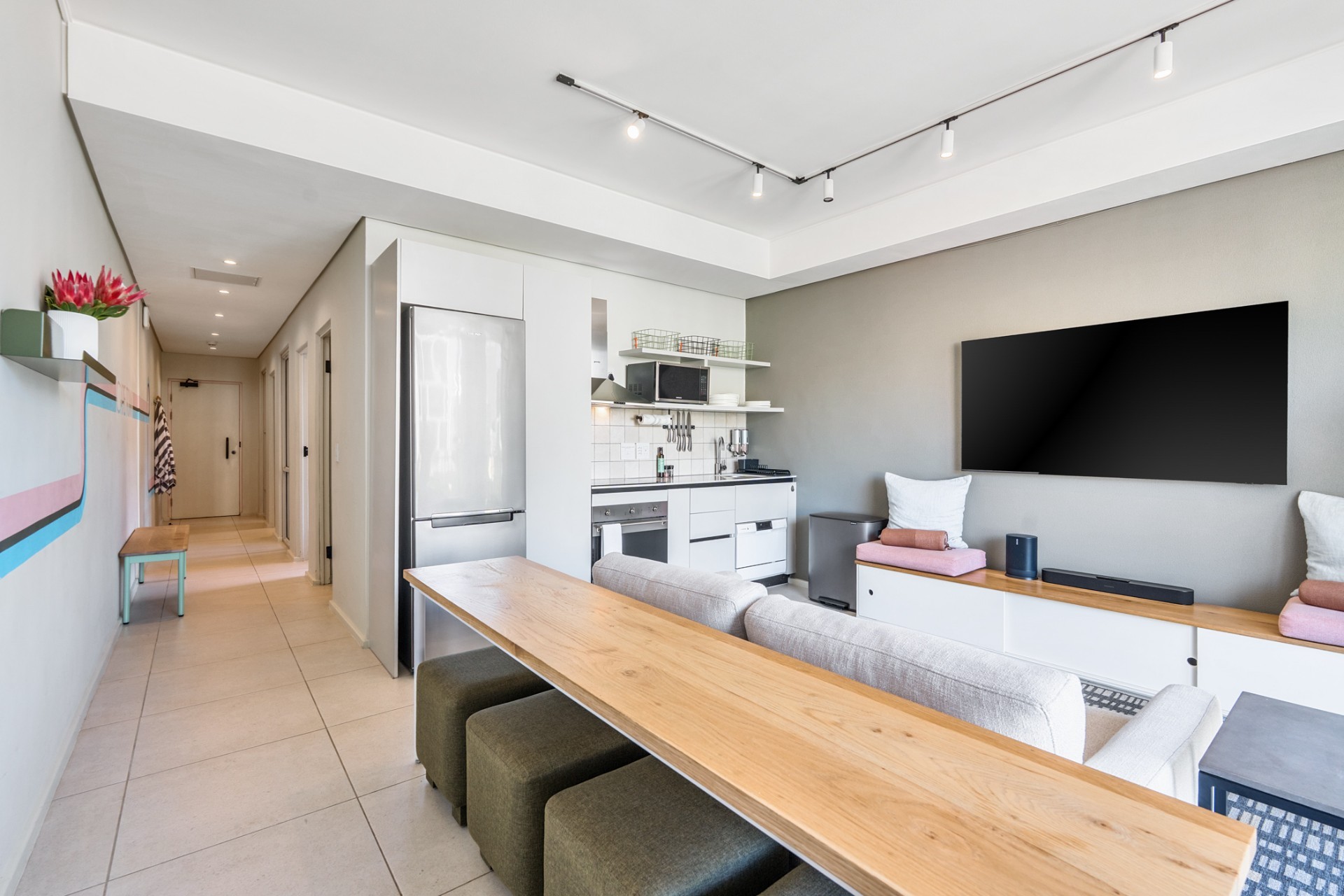 Apartment for sale in De Waterkant, Cape Town, 68 m²