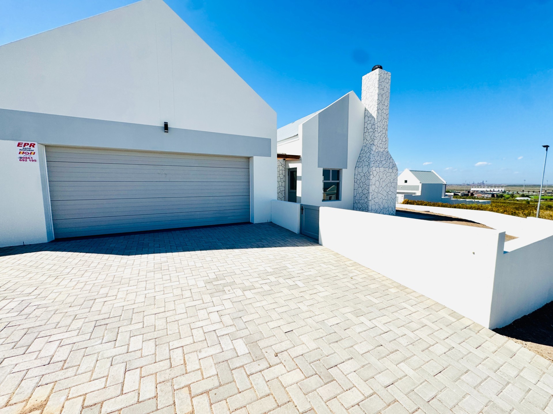 House for sale in Welgedaan Estate, Saldanha, 169 m²