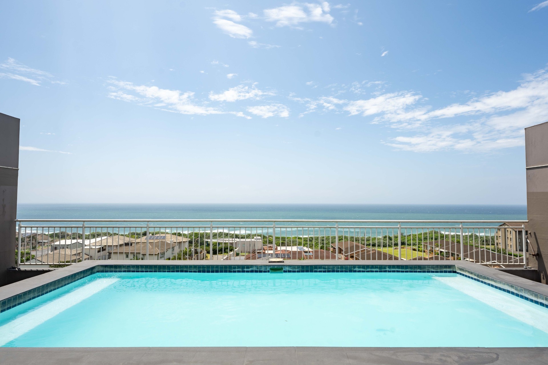 Apartment for sale in Warner Beach, Amanzimtoti, KwaZulu Natal, 89 m²