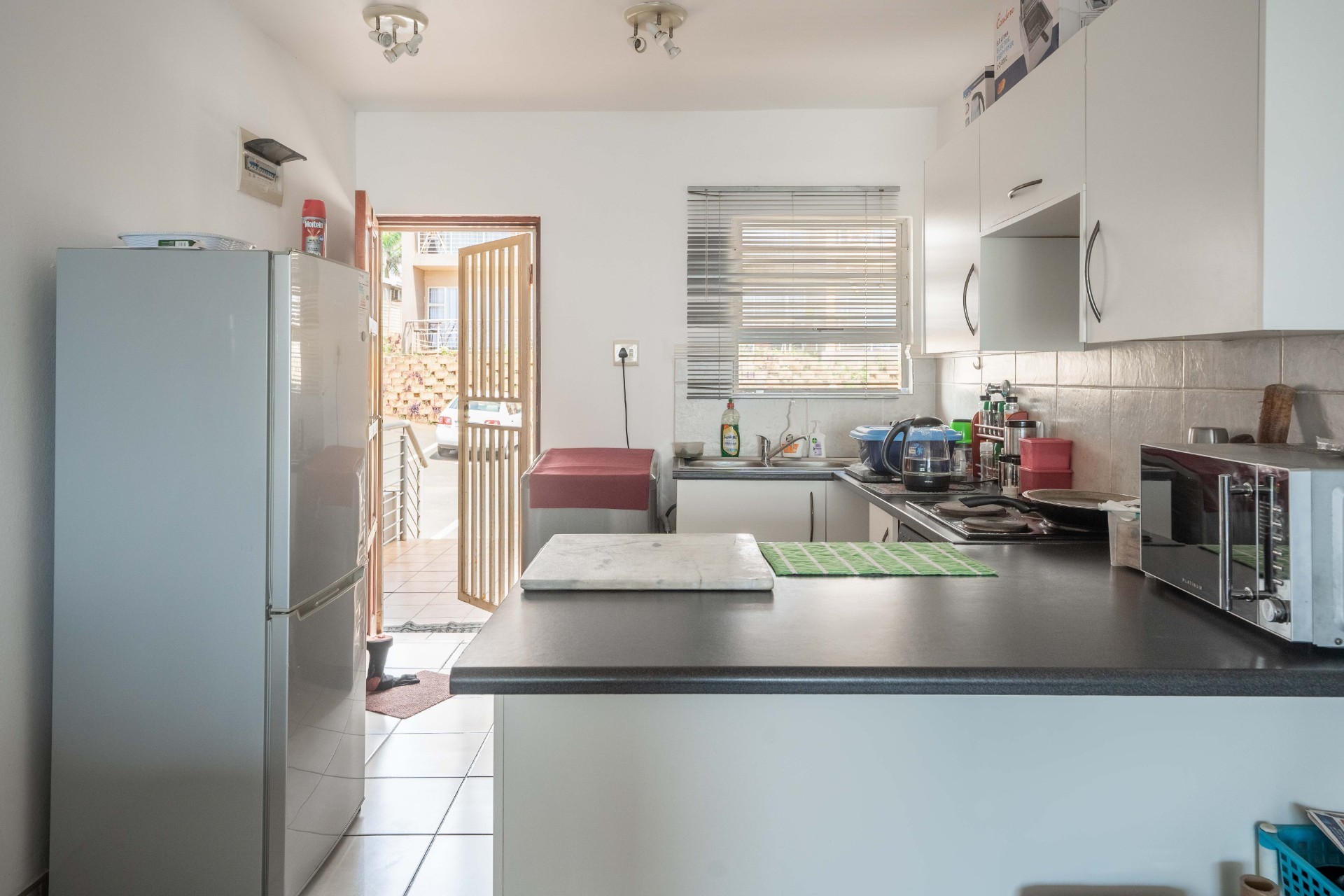 Apartment for sale in Warner Beach, Amanzimtoti, KwaZulu Natal, 89 m²