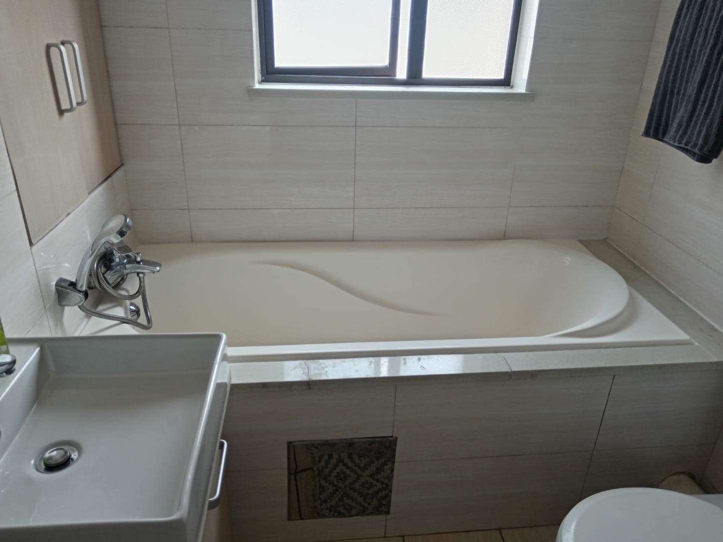 Apartment for sale in Halfway Gardens, Midrand
