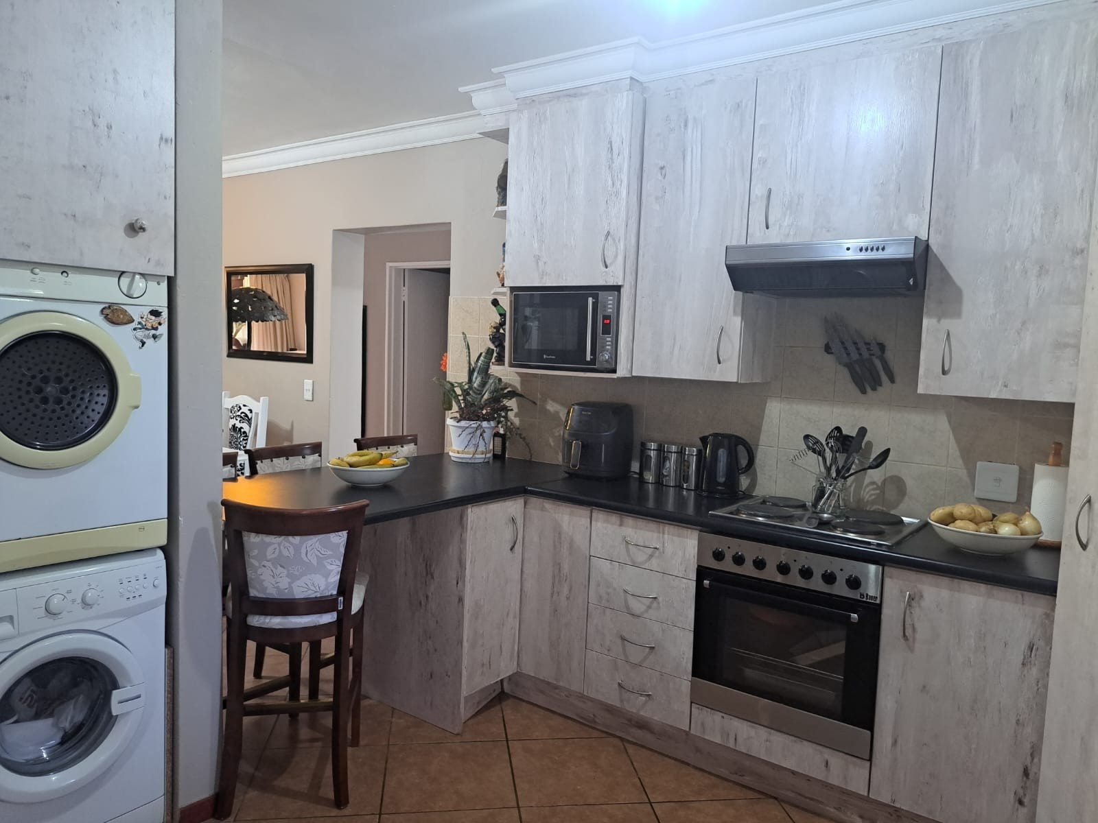 Apartment for sale in Noordheuwel, Krugersdorp, 94 m²