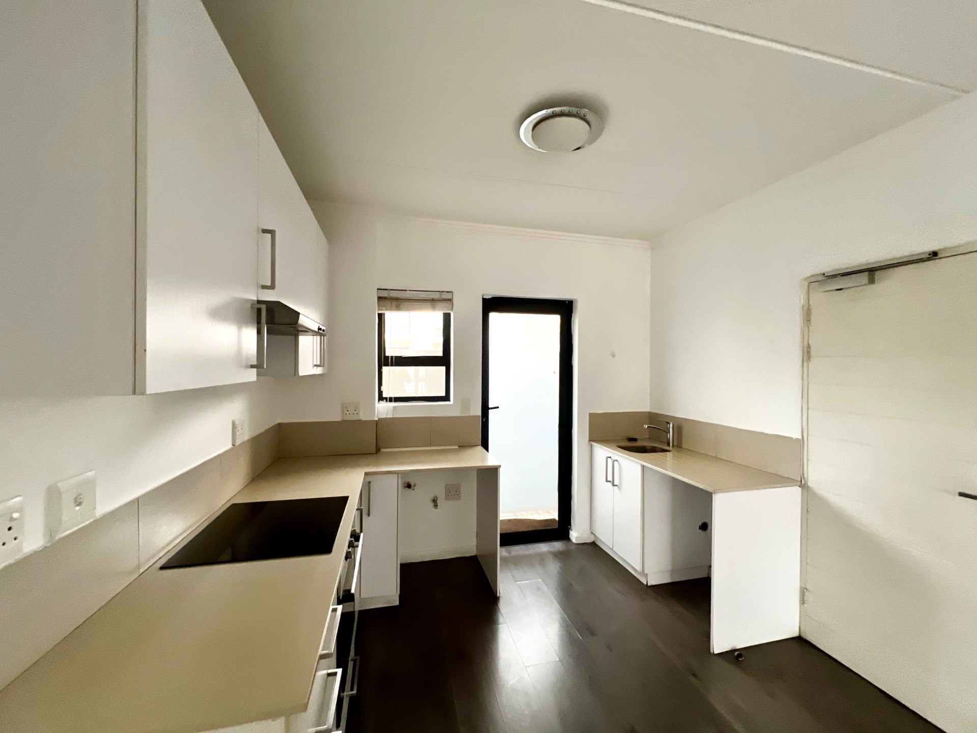 Apartment for rent in Edenburg, Sandton, 87 m²