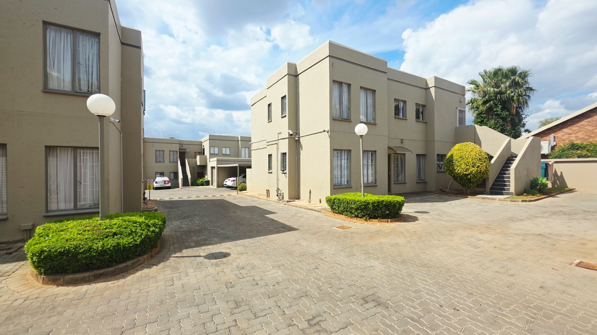 Townhouse for sale in Magalieskruin, Pretoria, 91 m²