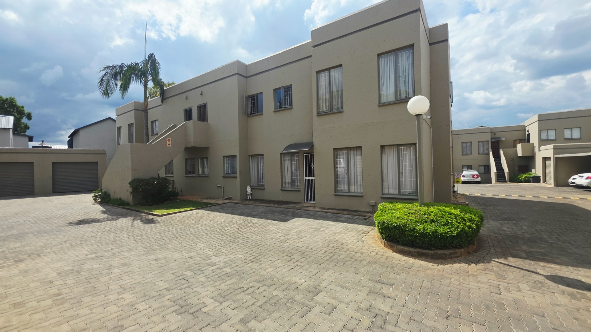 Townhouse for sale in Magalieskruin, Pretoria, 91 m²