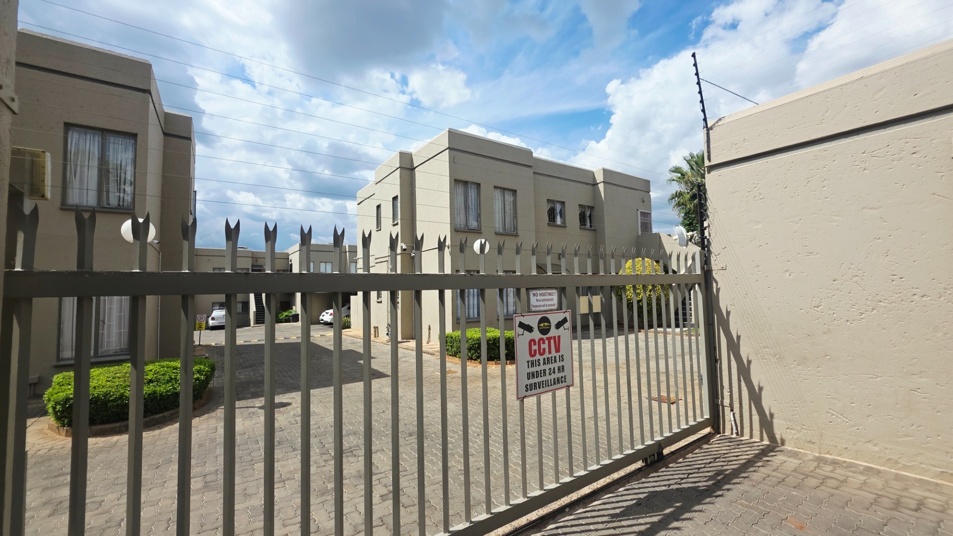 Townhouse for sale in Magalieskruin, Pretoria, 91 m²