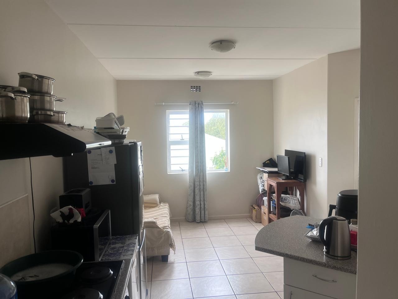 Apartment for sale in Stellendale, Highbury, Kuils River, 107 B SS Simonsbosch Boland Lodge (2nd floor), Stellendale Village development, 16 Sea Island Way, Stellendale, Highbury, Kuils River, Western Cape, 38 m²