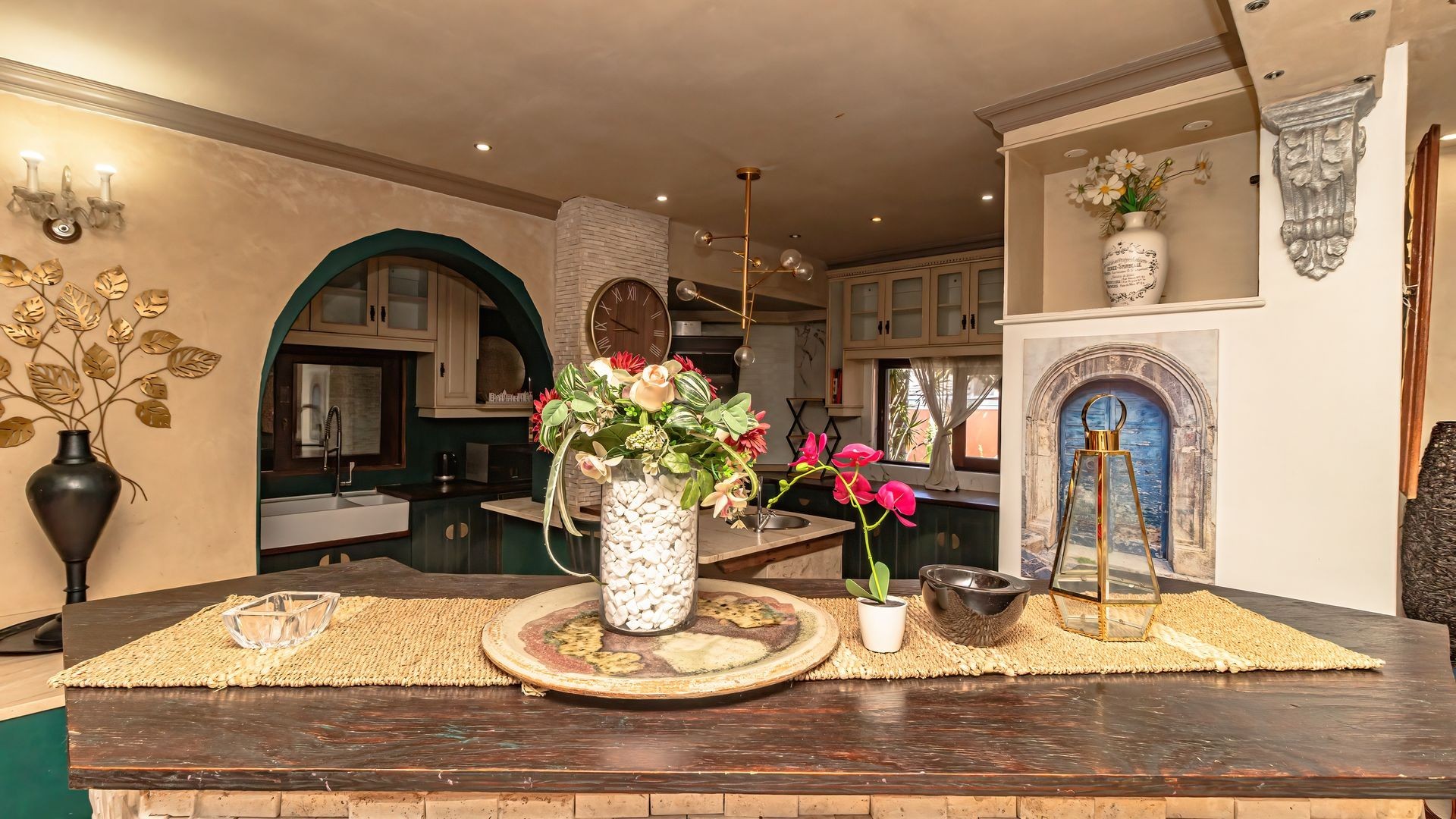 House for sale in Edgemead, Goodwood, 687 m²