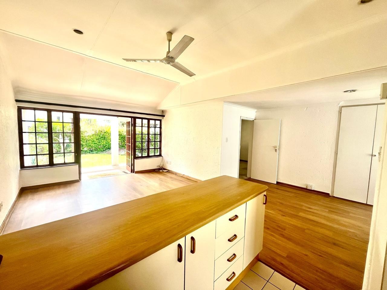 Townhouse for rent in Bryanston, Sandton