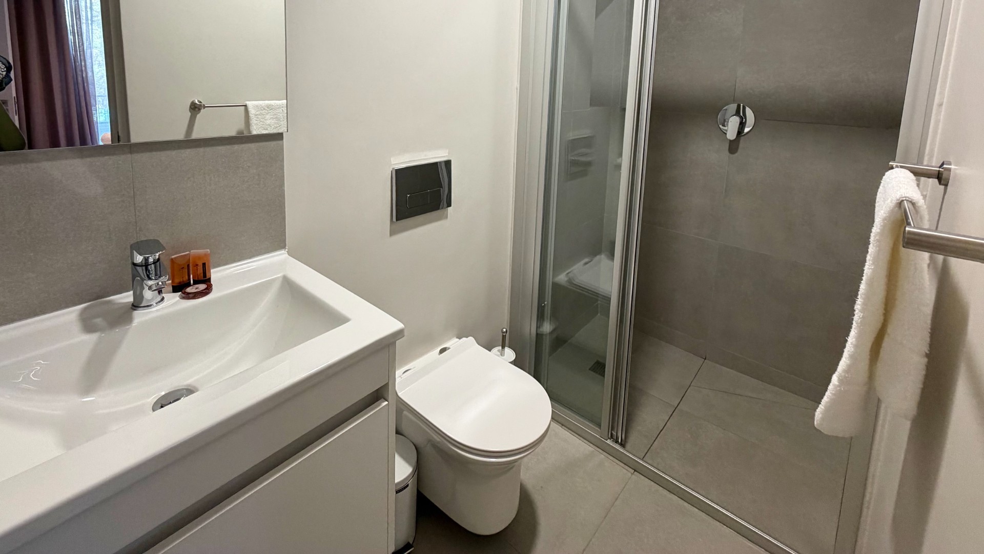Apartment for sale in Knysna Central, Knysna, 112, Seahorse, 28 Gordon street, Knysna Central, Knysna, Western Cape, 67 m²