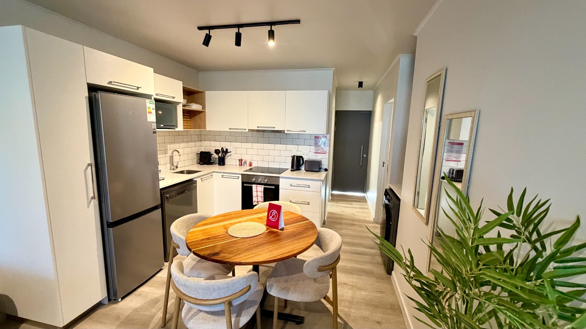 Apartment for sale in Knysna Central, Knysna, 112, Seahorse, 28 Gordon street, Knysna Central, Knysna, Western Cape, 67 m²