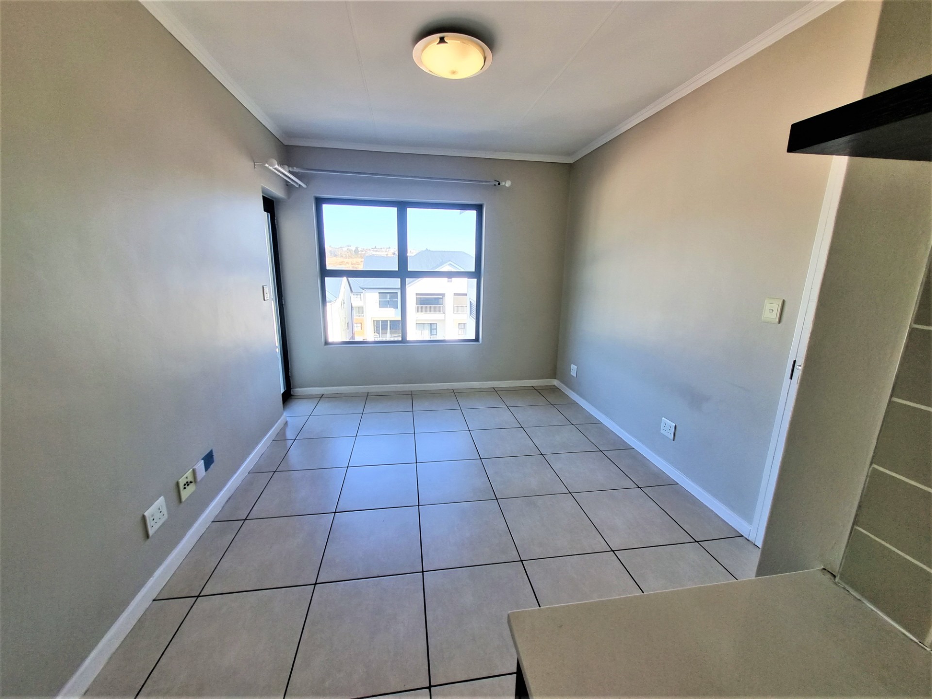 Apartment for rent in Olivedale, Randburg, 45 m²