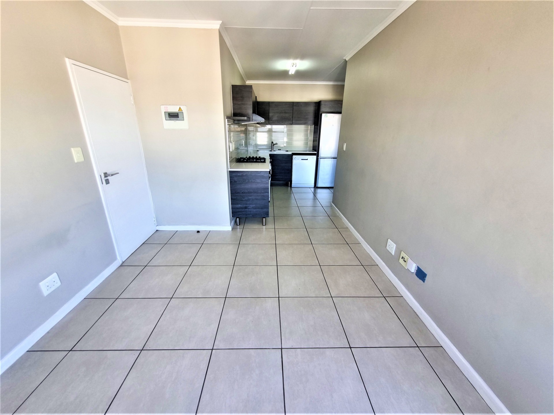 Apartment for rent in Olivedale, Randburg, 45 m²