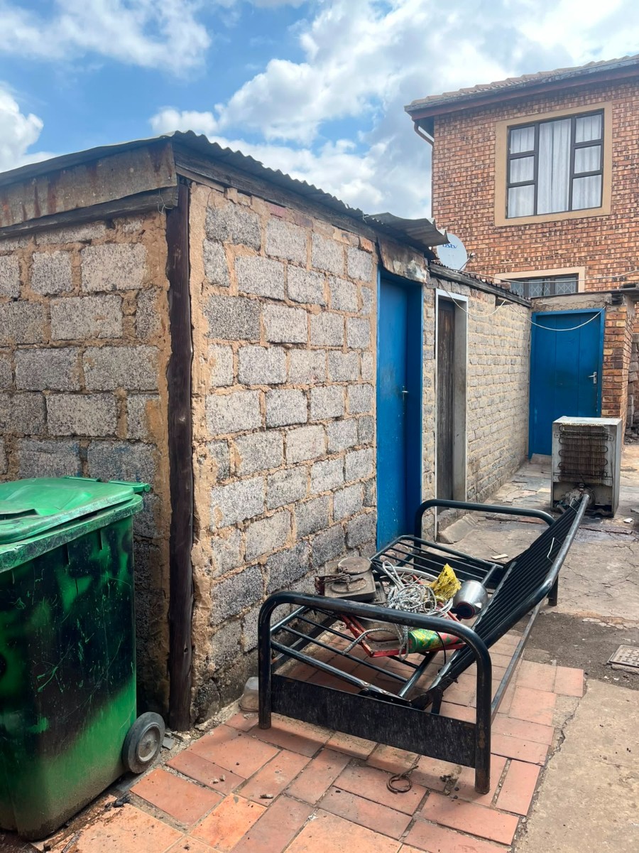 House for sale in Mountain View, Mhluzi, Middelburg, 70 m²