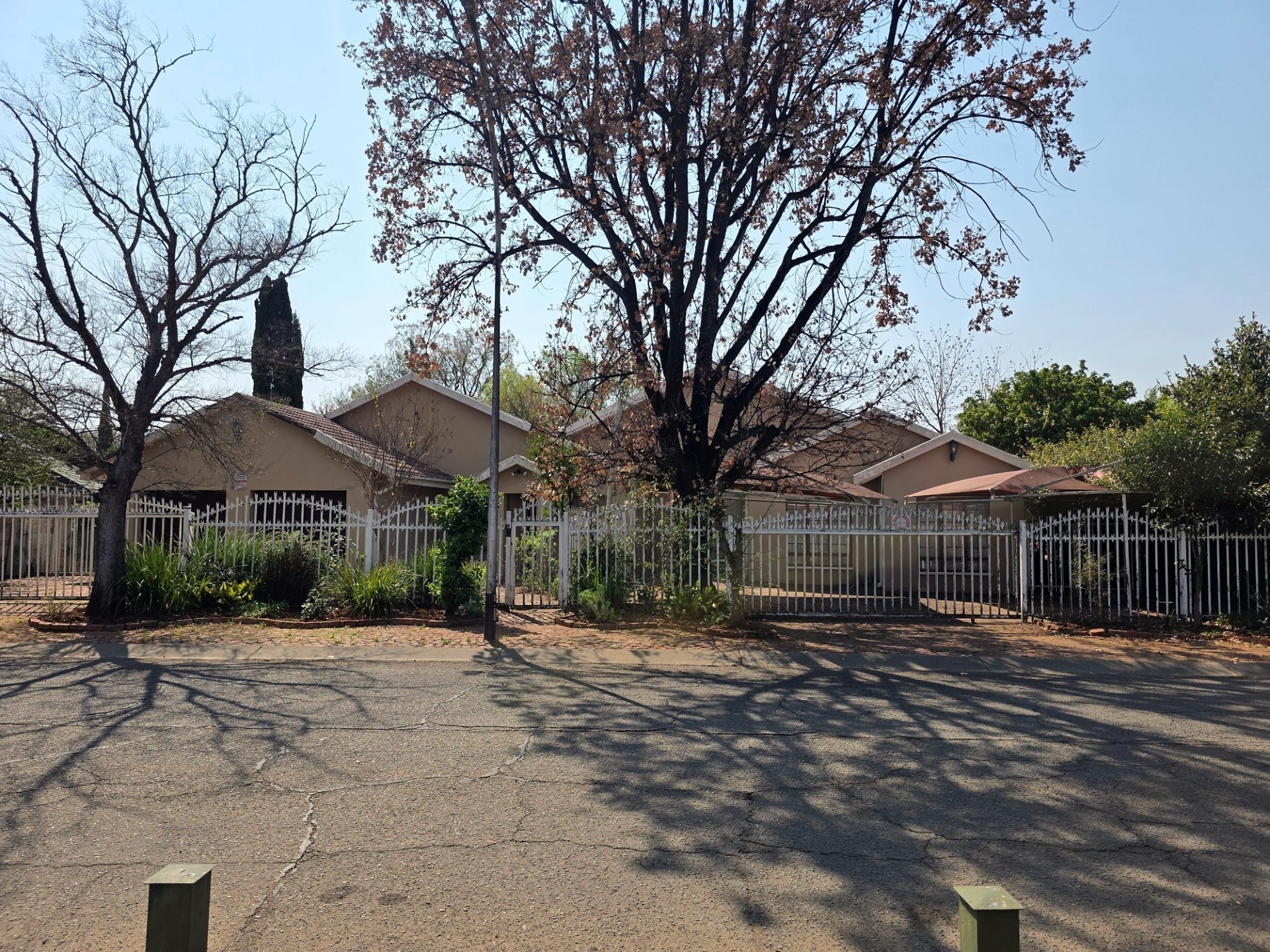 House for sale in Brandwag, Bloemfontein, 1119 m²