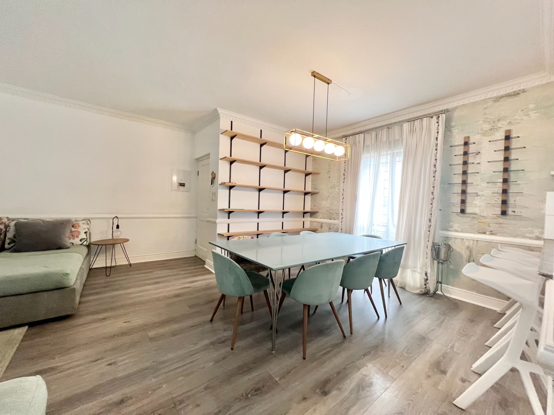 Apartment for rent in Dunkeld West, Johannesburg, 112 m²