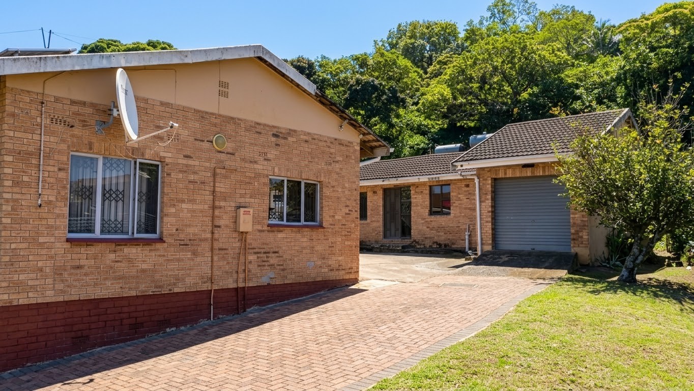 House for sale in Umlazi, KwaZulu Natal, 200 m²