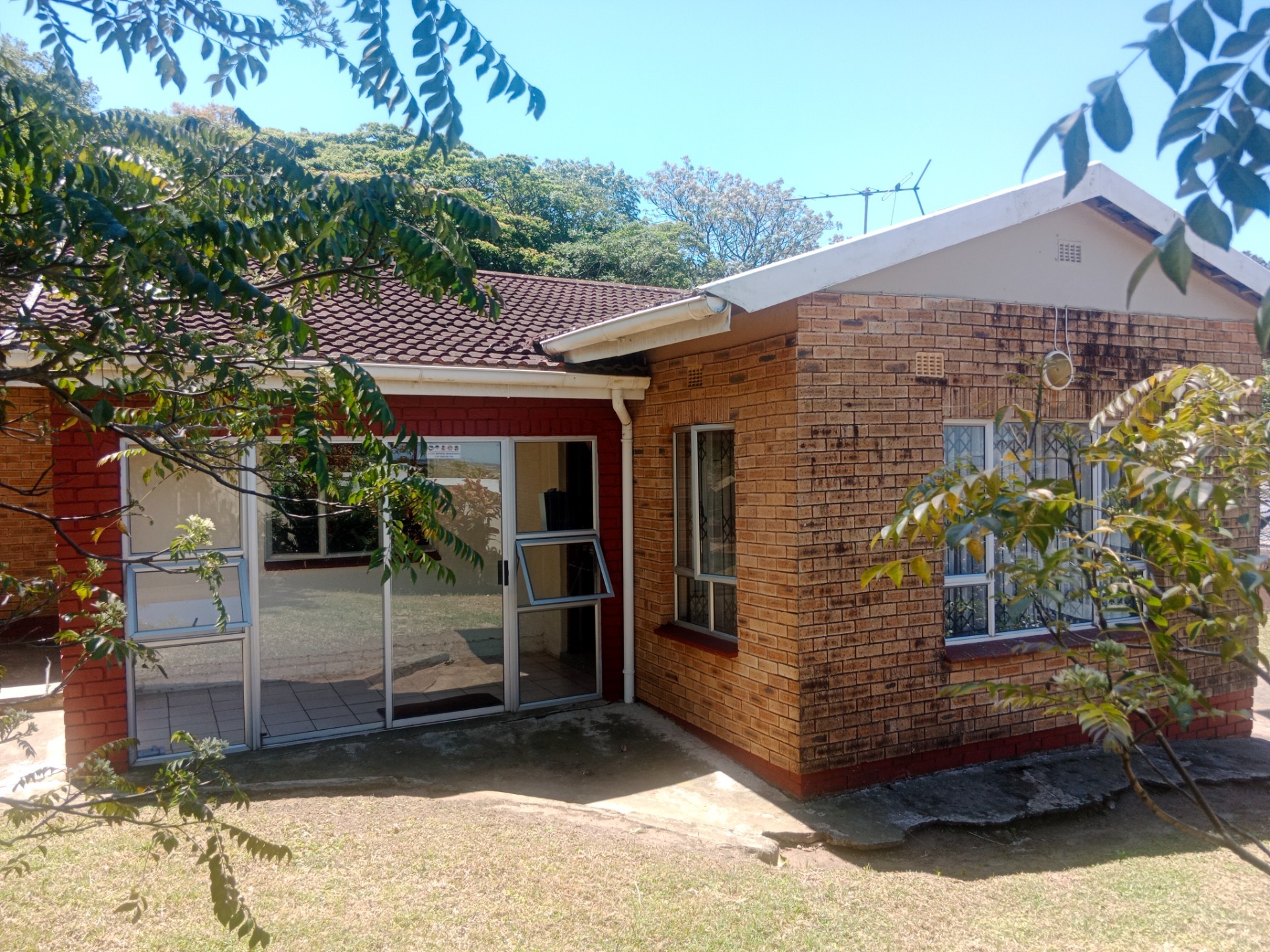House for sale in Umlazi, KwaZulu Natal, 200 m²