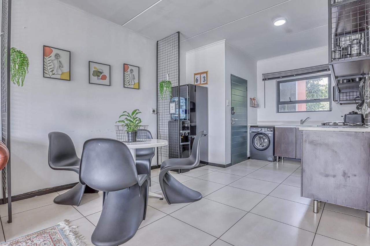 Apartment for rent in Noordwyk, Midrand, 81 m²