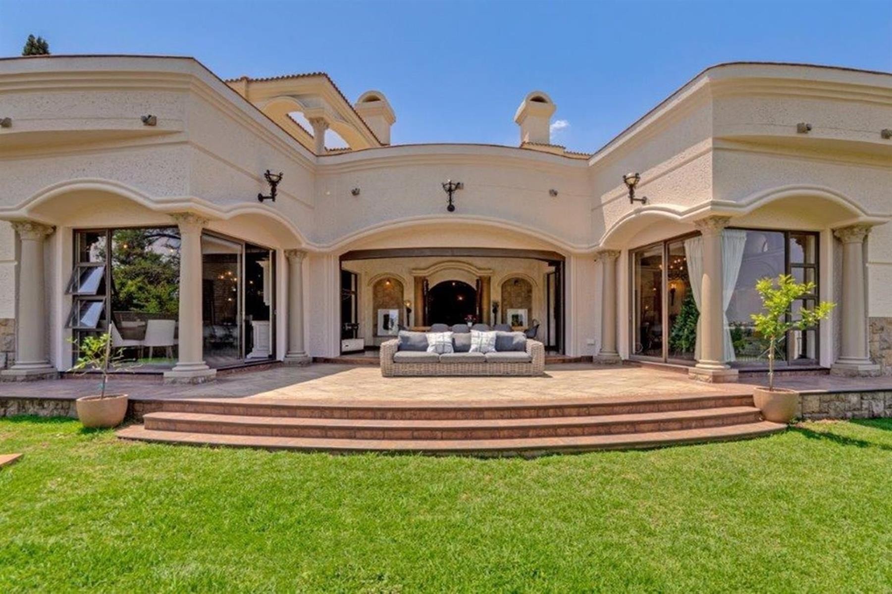House for sale in Dainfern Golf Estate, Dainfern, Sandton, 1404 Collingham Close, Dainfern Golf Estate, Dainfern, Sandton, Gauteng, 590 m²