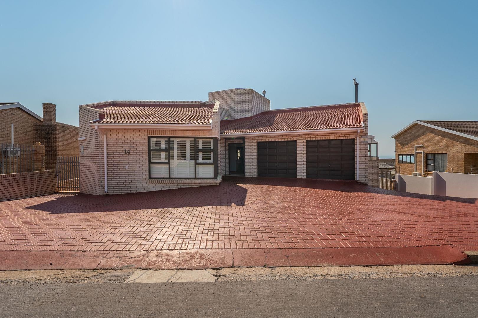 House for sale in Wavecrest, Jeffreys Bay, 14 Tamarisk, Wavecrest, Jeffreys Bay, Eastern Cape, 630 m²