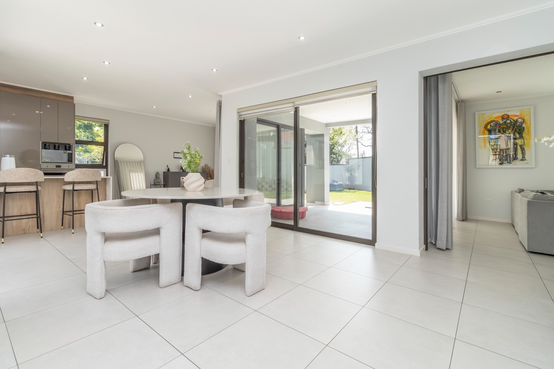 House for sale in Bryanston, Sandton, 300 m²