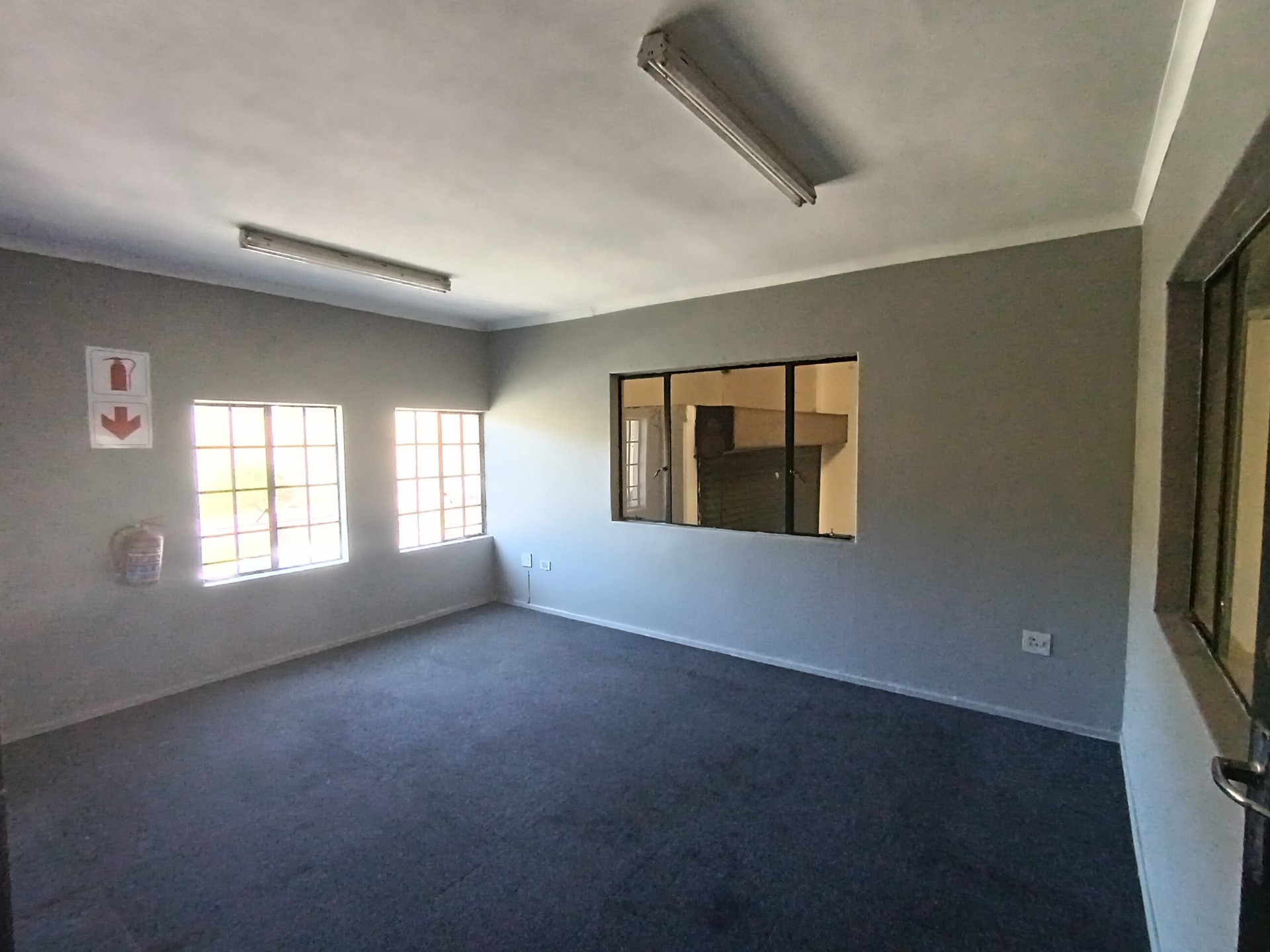 Warehouse for rent in Red Hill, Durban North, KwaZulu Natal, 333 m²