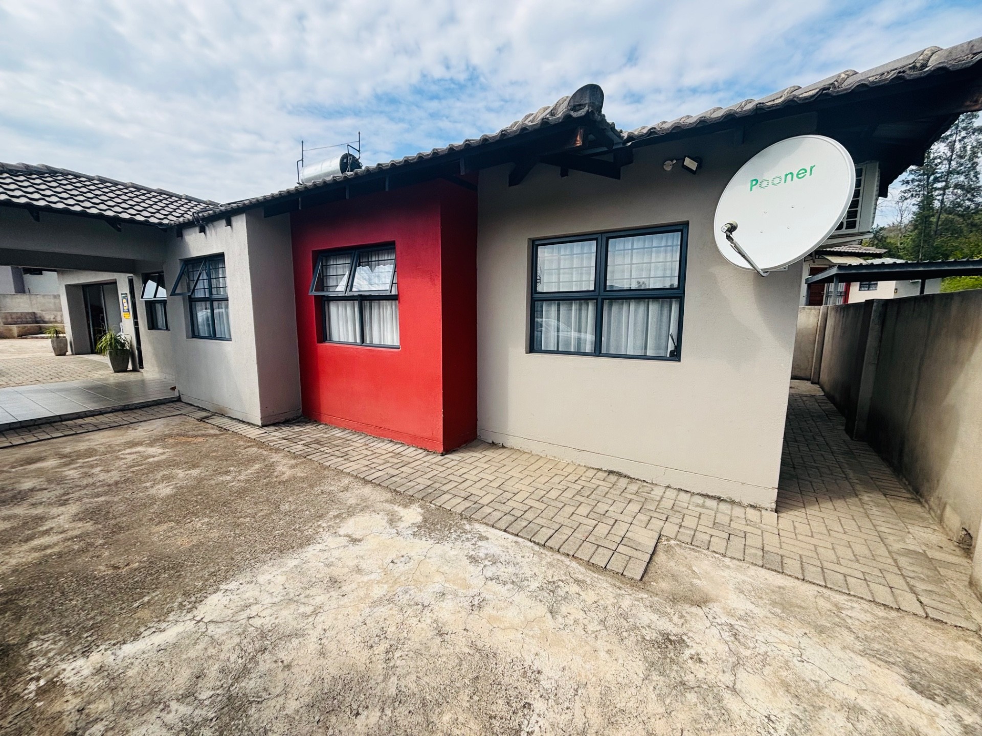 House for rent in Kamagugu, Nelspruit, 323 m²