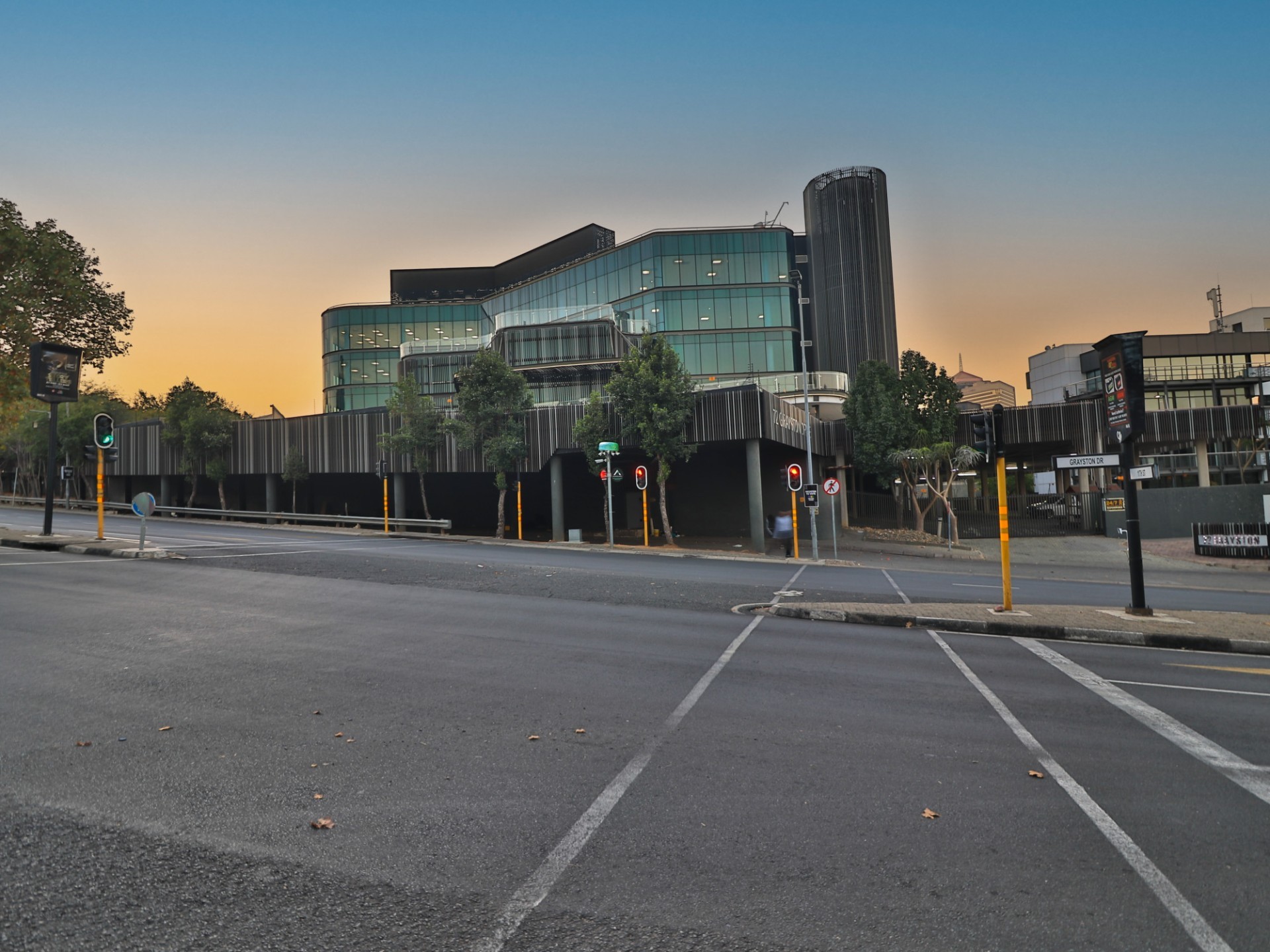 Commercial Property for rent in Sandton Central, Sandton, 5834 m²