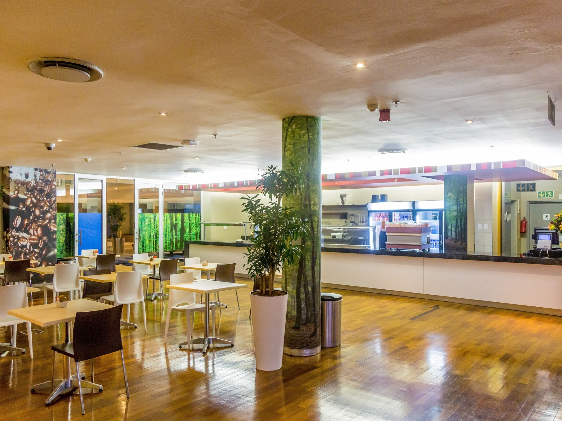 Commercial Property for rent in Sandton Central, Sandton, 8513 m²