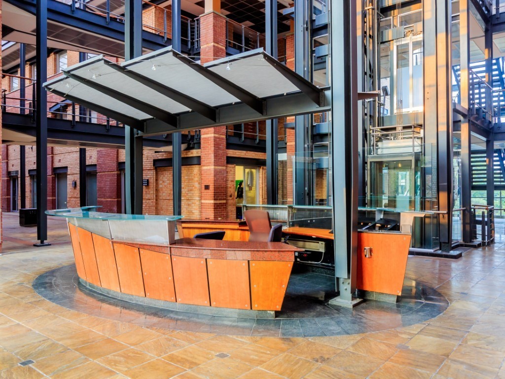 Commercial Property for rent in Sandton Central, Sandton, 10700 m²