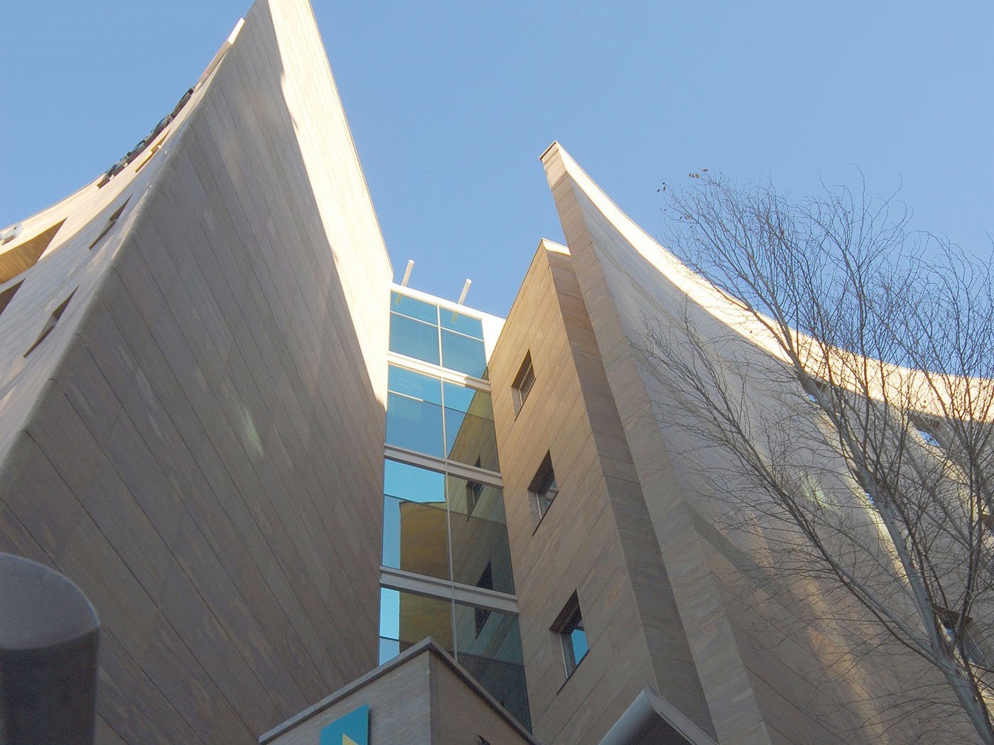 Commercial Property for rent in Sandton Central, Sandton, 7271 m²