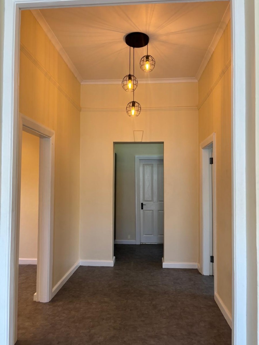 House for rent in Parow Central, Parow, 379 m²
