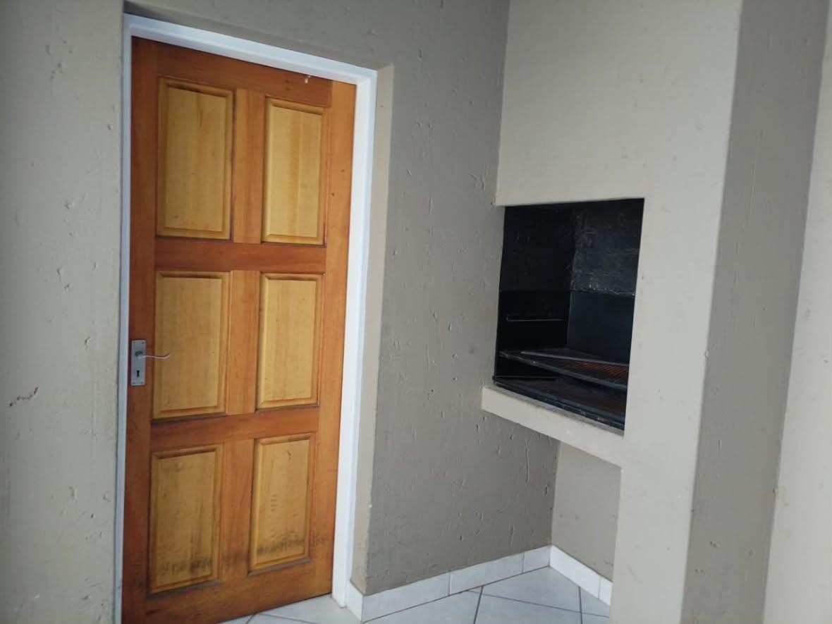 Apartment for sale in Goedeburg, Benoni