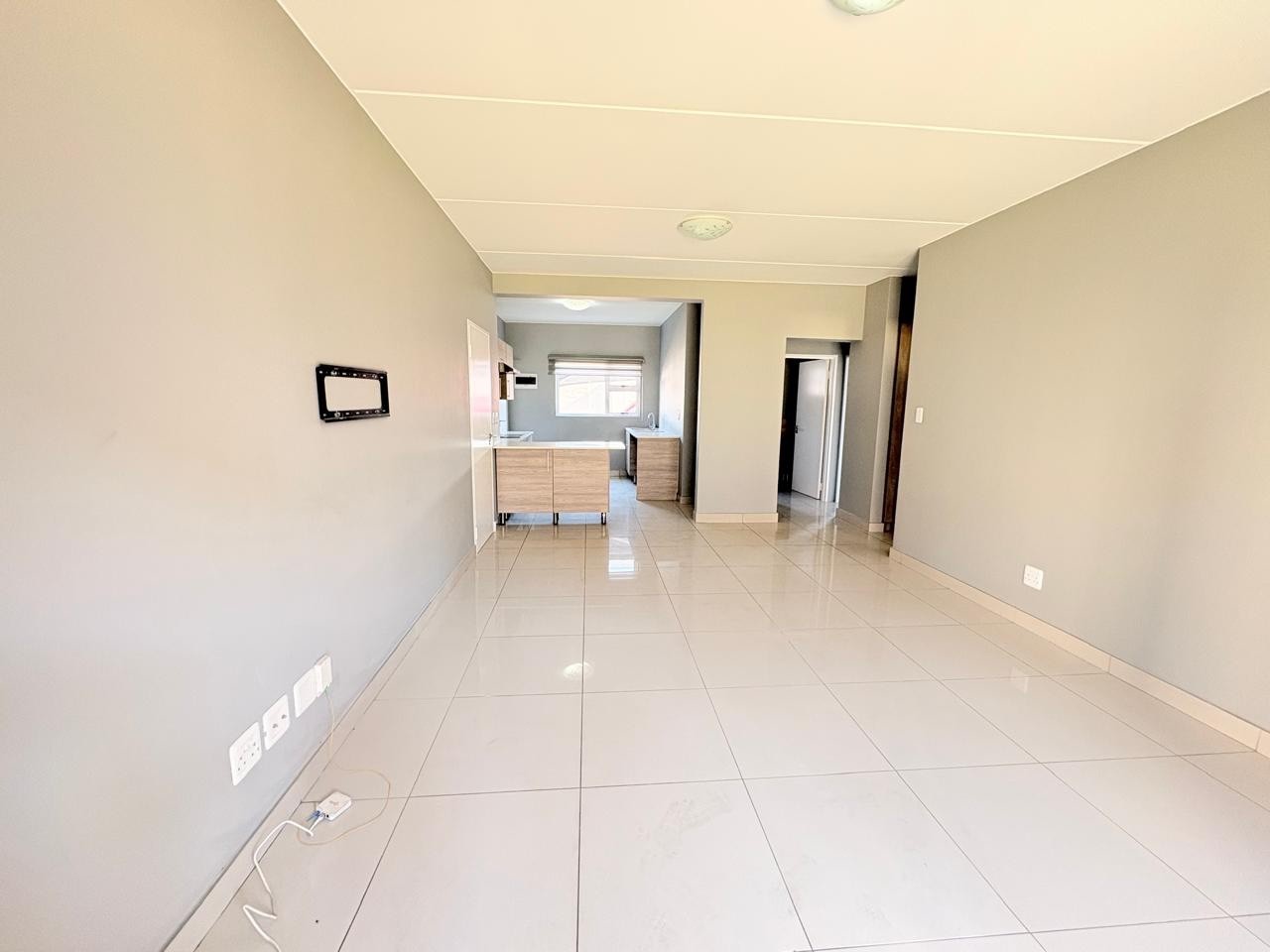 Apartment for rent in Blue Hills, Midrand, 100 m²