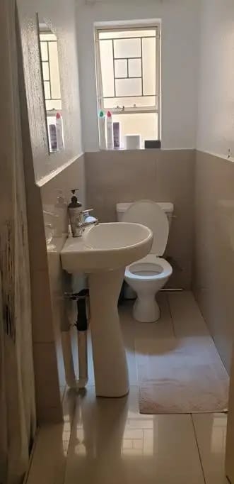 Apartment for rent in Vorna Valley, Midrand, Villa Montego, 24 Langevelt Rd, Vorna Valley, Midrand, Gauteng, 95 m²