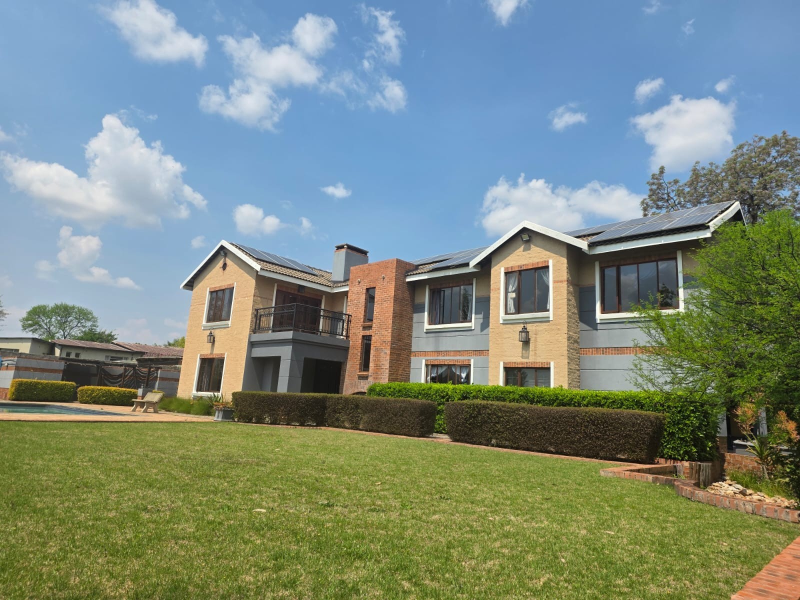 House for sale in Middelburg Central, Middelburg, 3061 m²