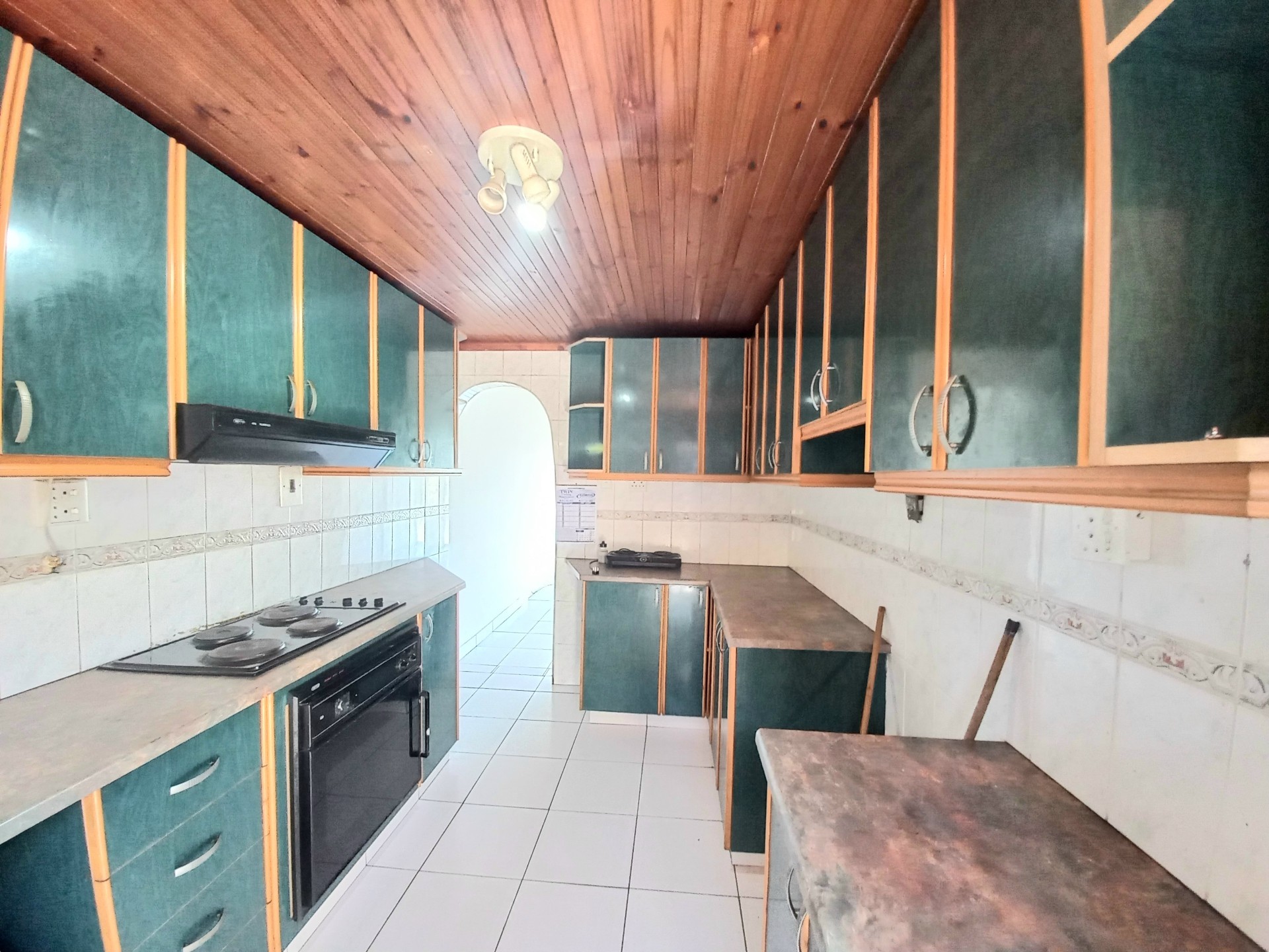 House for sale in Longcroft, Phoenix, KwaZulu Natal, 300 m²