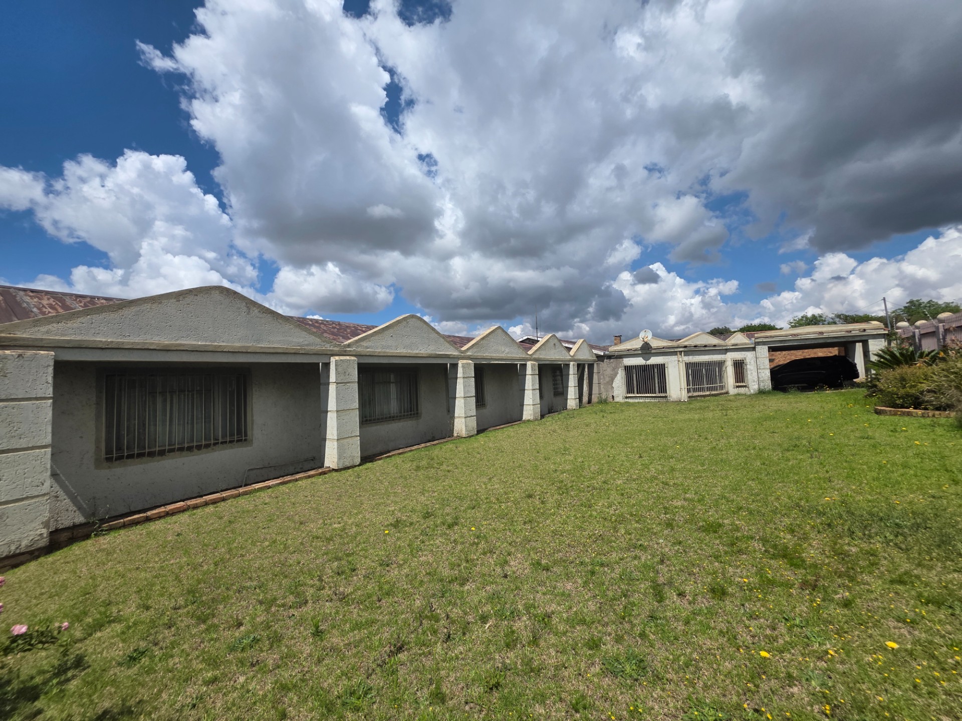 House for sale in Witbank Ext 16, Witbank, 151 m²