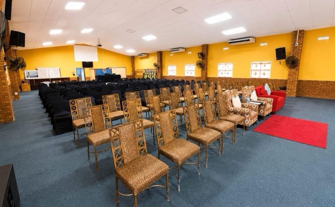 Commercial Property for sale in Marburg, Port Shepstone, KwaZulu Natal, 410 m²
