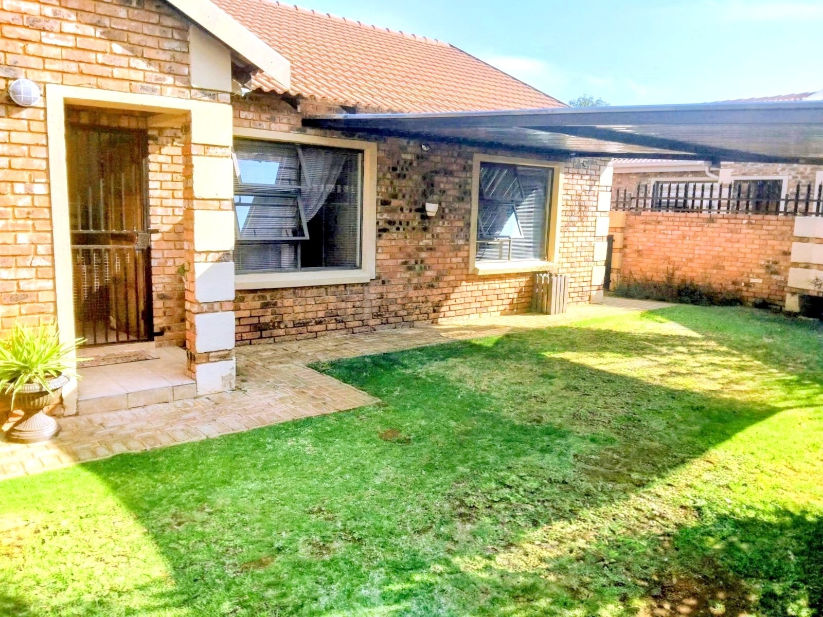 Townhouse for sale in Fochville