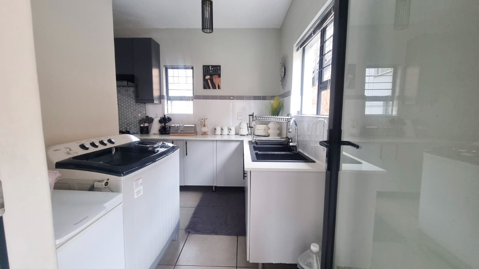 House for sale in Nelspruit Ext 2, Nelspruit, 417 m²
