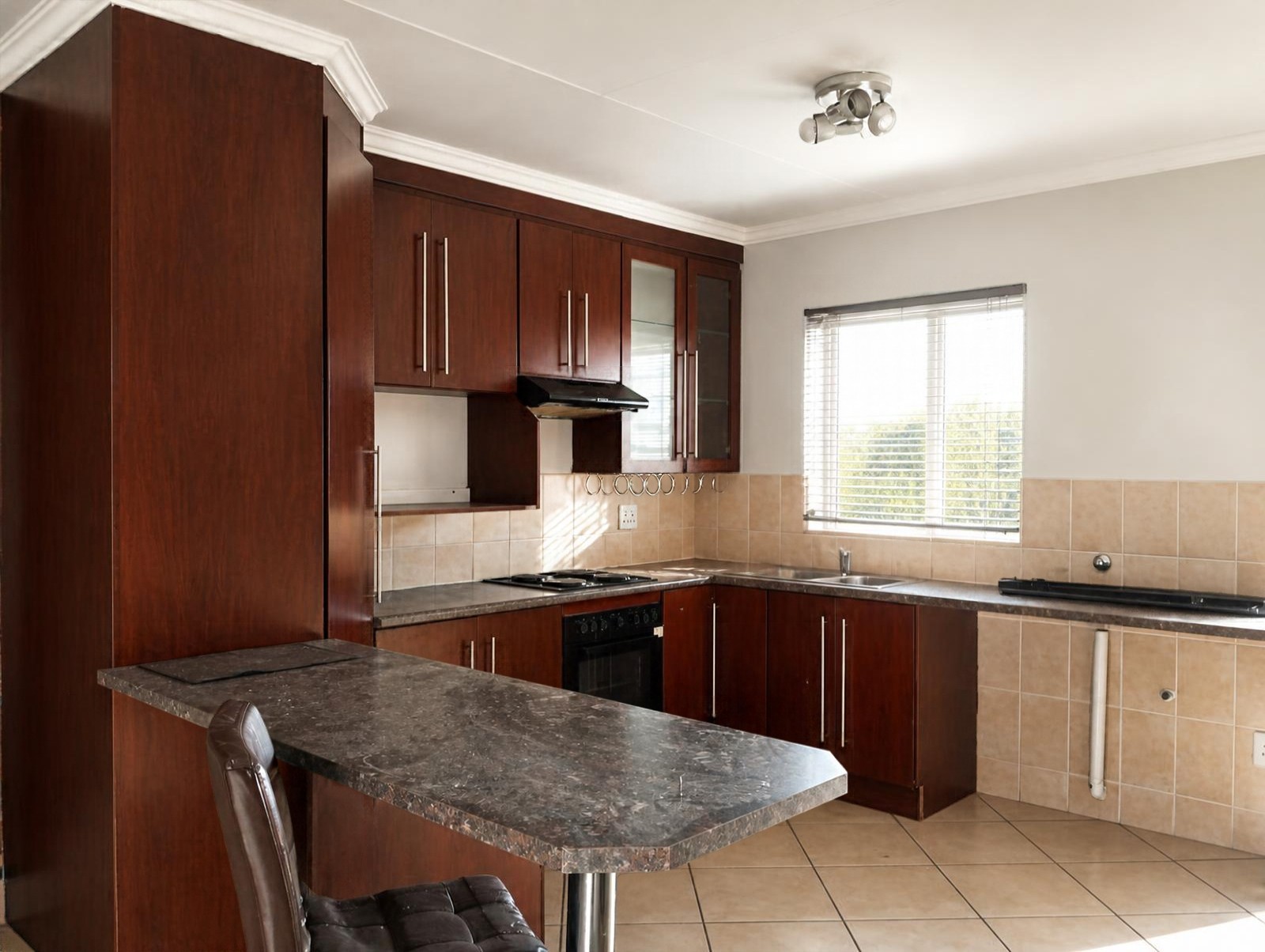 Townhouse for rent in Groblerpark, Roodepoort