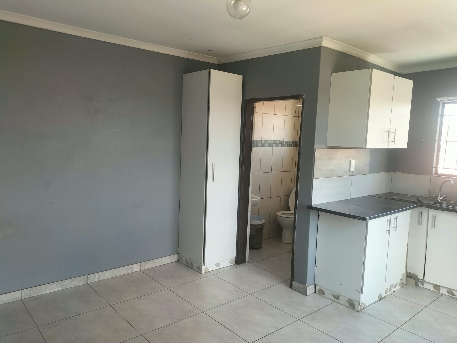 Cottage for rent in Diepkloof Zone 4, Diepkloof, Soweto
