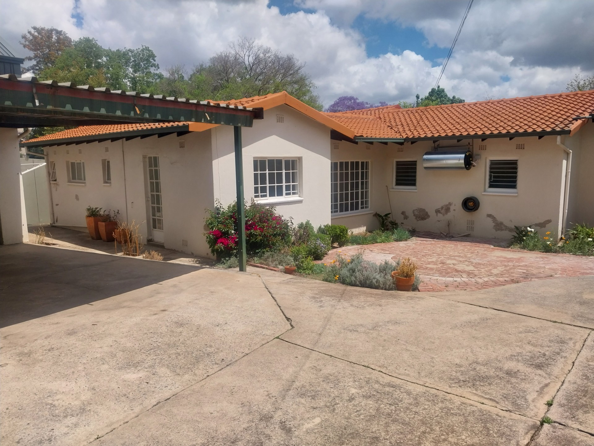 Apartment for rent in Fourways, Sandton
