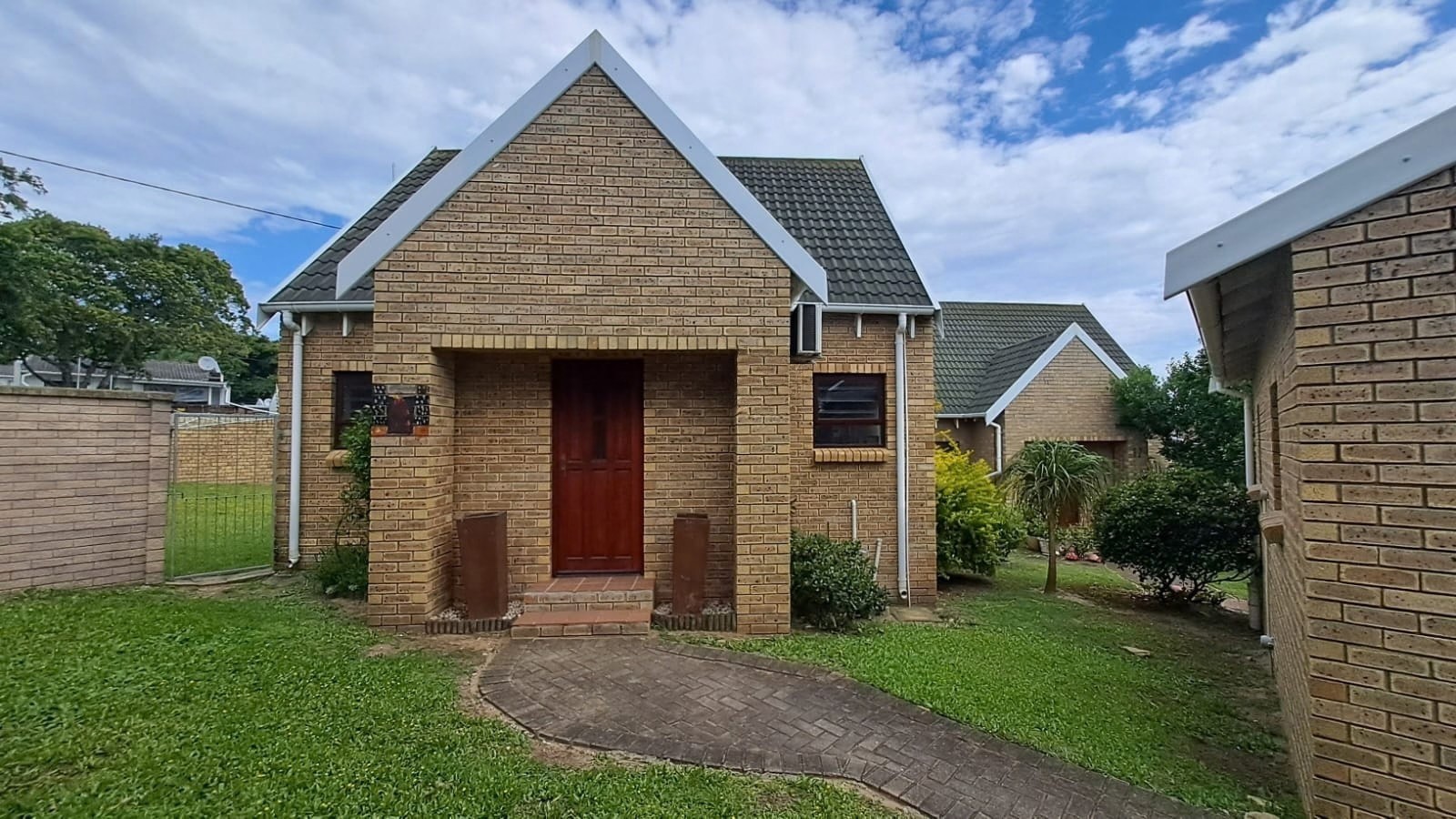 Townhouse for sale in Lorraine, Port Elizabeth, 90 m²