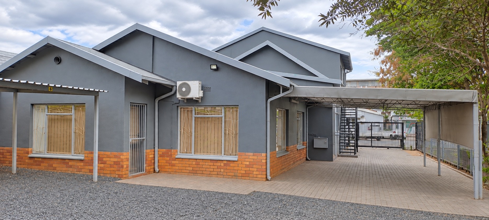 Office for sale in Brits Central, Brits, North West, 743 m²