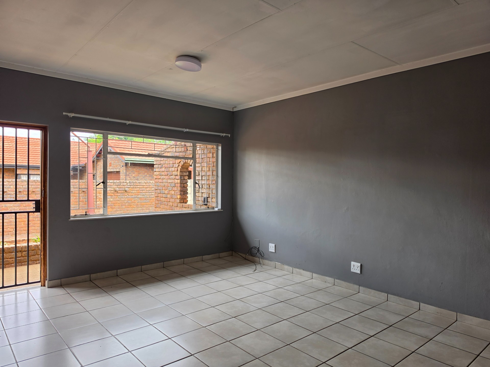 House for sale in Dennesig, Middelburg, 1175 m²