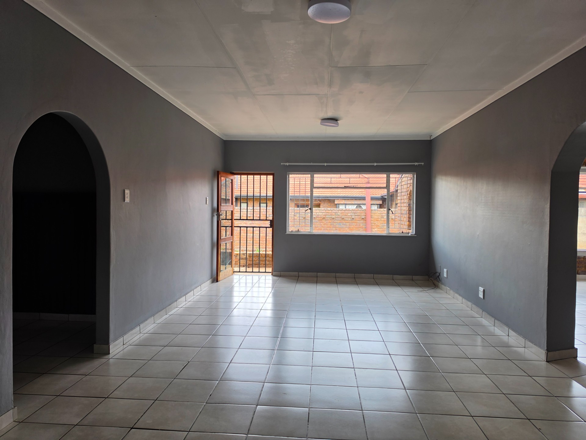 House for sale in Dennesig, Middelburg, 1175 m²