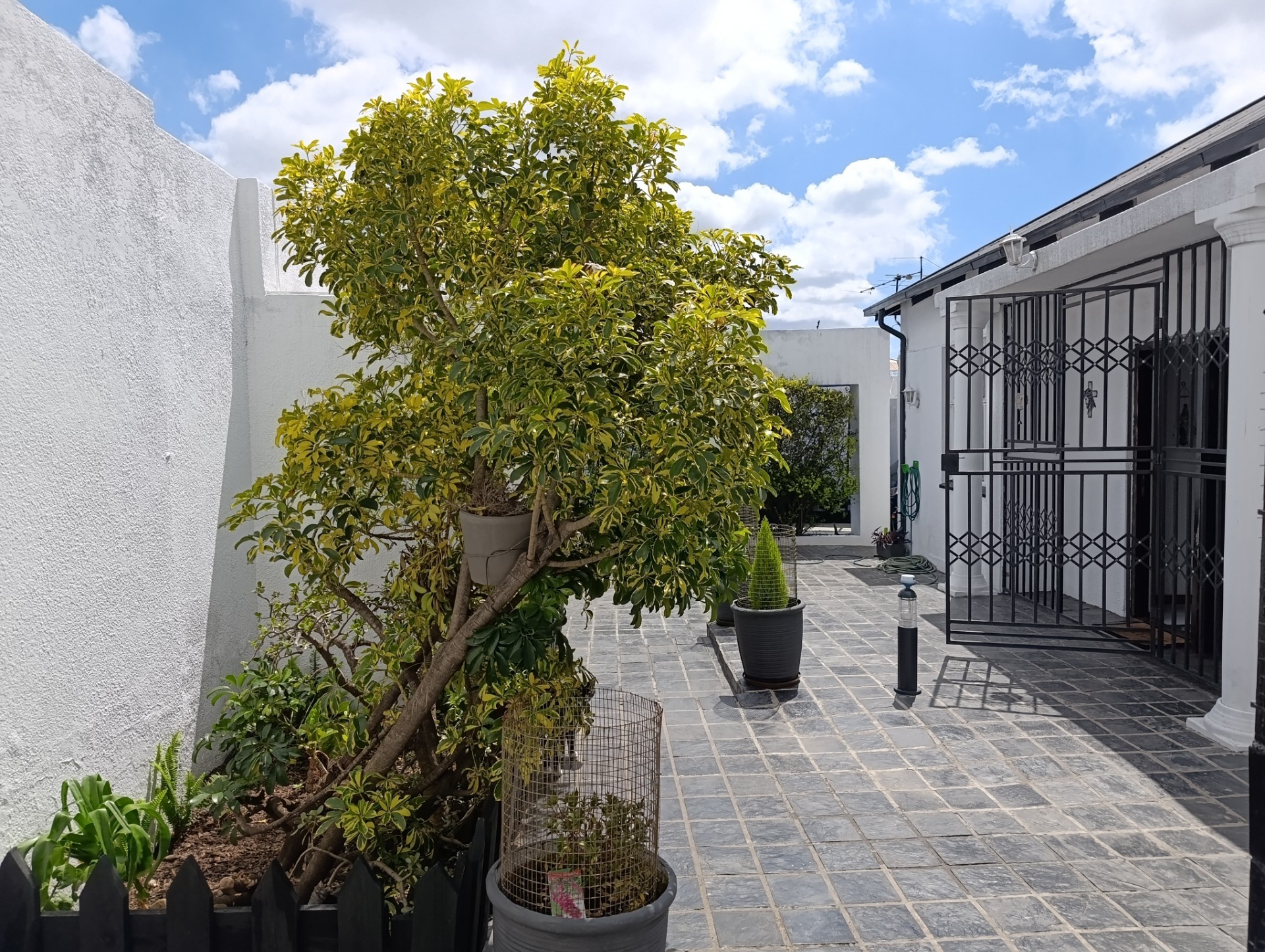 House for sale in Townsview, Johannesburg, 991 m²